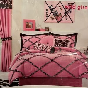 Seventeen Zebra Bedding Accents Pillow Shams Girly Brown Pink Round & Rolled